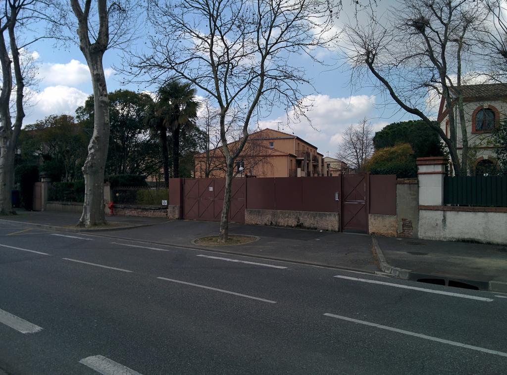 Studio Premium Zenith Arenes Purpan Toulouse Buitenkant foto